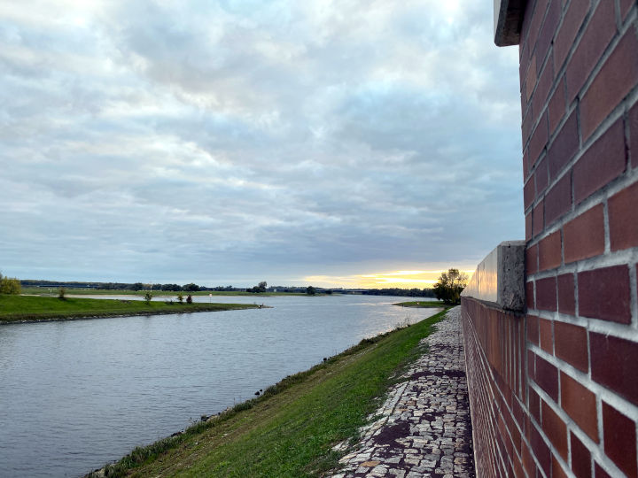 An der Elbuferpromenade in Wittenberge