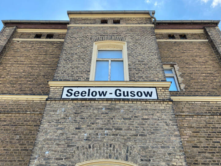  Der Bahnhof Seelow-Gusow