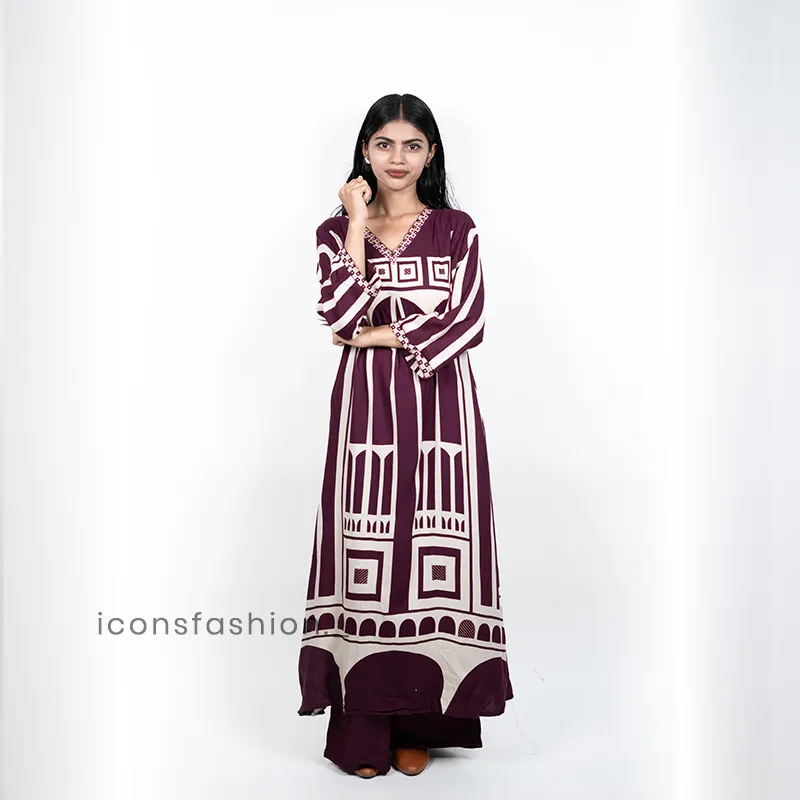 Maroon-print-kurta-set-for-women-with-V-neck-and-full-sleeves