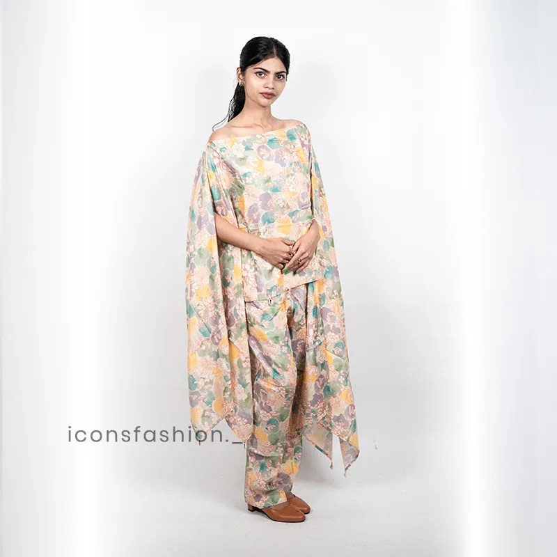 Woman-pastel-mint-gfloral-printed-kaftan-co-ord-set-with-draped-sleeves-and-relaxed-fit-pants
