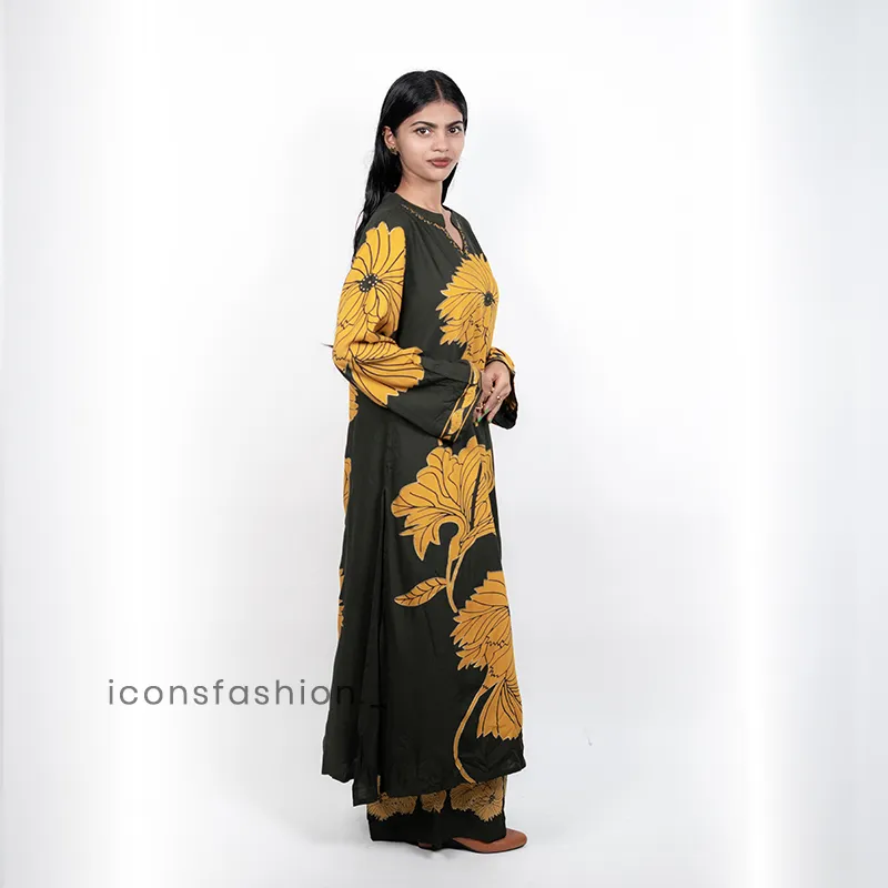 Dark-green-and-mustard-floral-print-kurta-set-for-women-with-notched-round-neck-and-full-sleeves