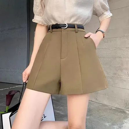 Beige-high-waist-pleated-shorts-with-adjustable-belt-and-wide-leg-tailored-fit-for-casual-and-smart-casual-wear