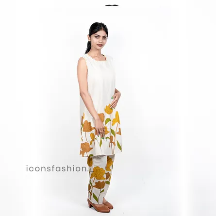 Women's floral printed kurta set - Image 2