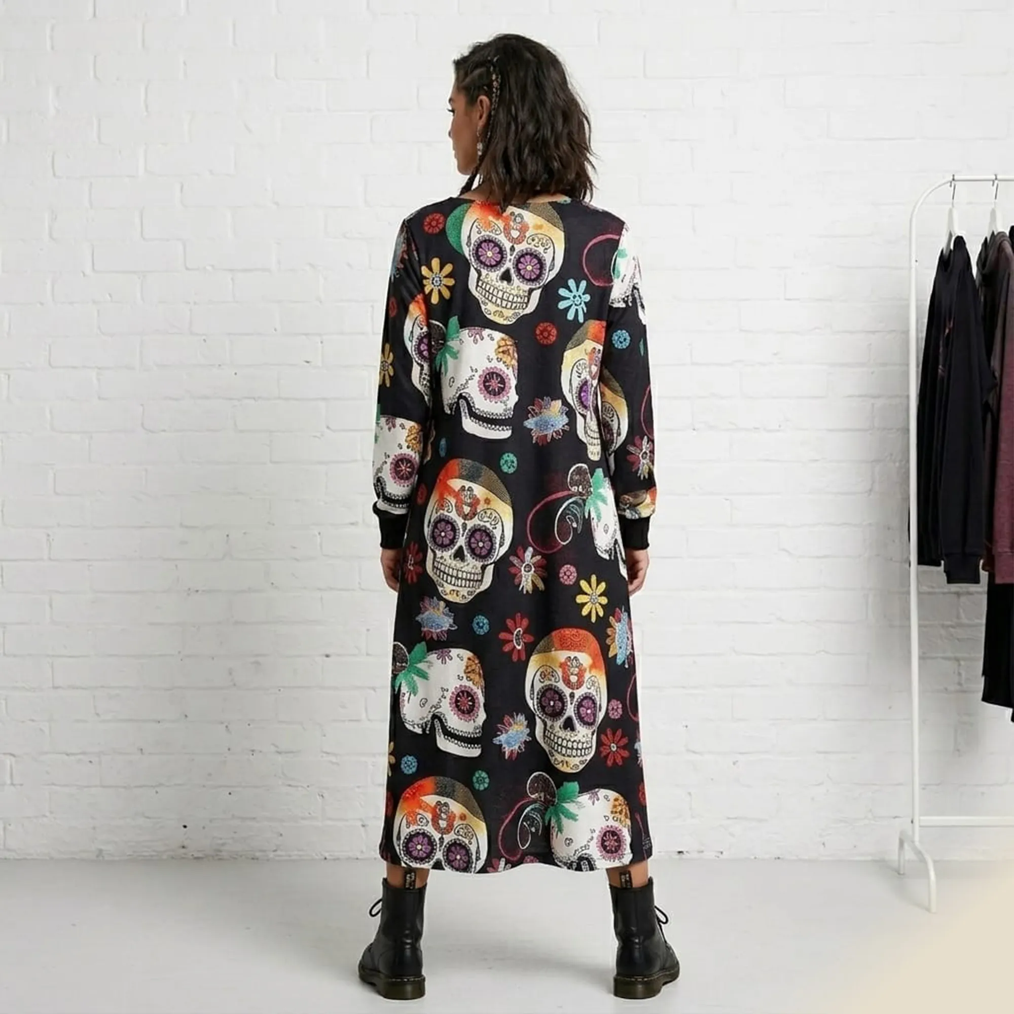 Black-V-neck-full-sleeve-skull-print-maxi-dress-for-women