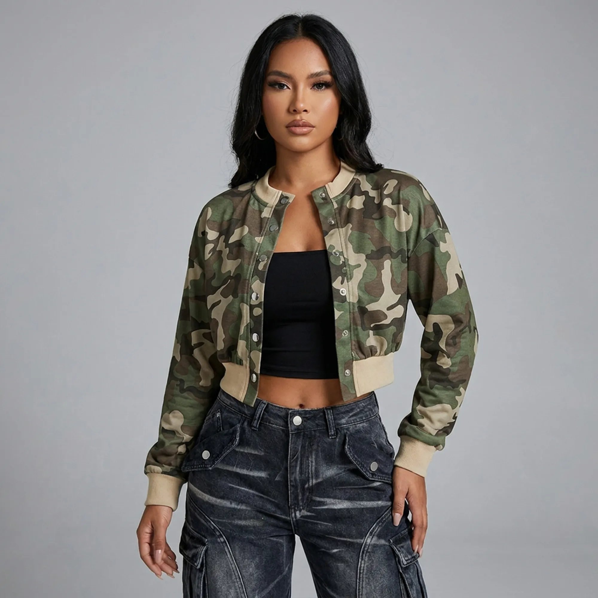 womens-camouflage-cropped-bomber-jacket-with-snap-button-front-and-ribbed-cuffs