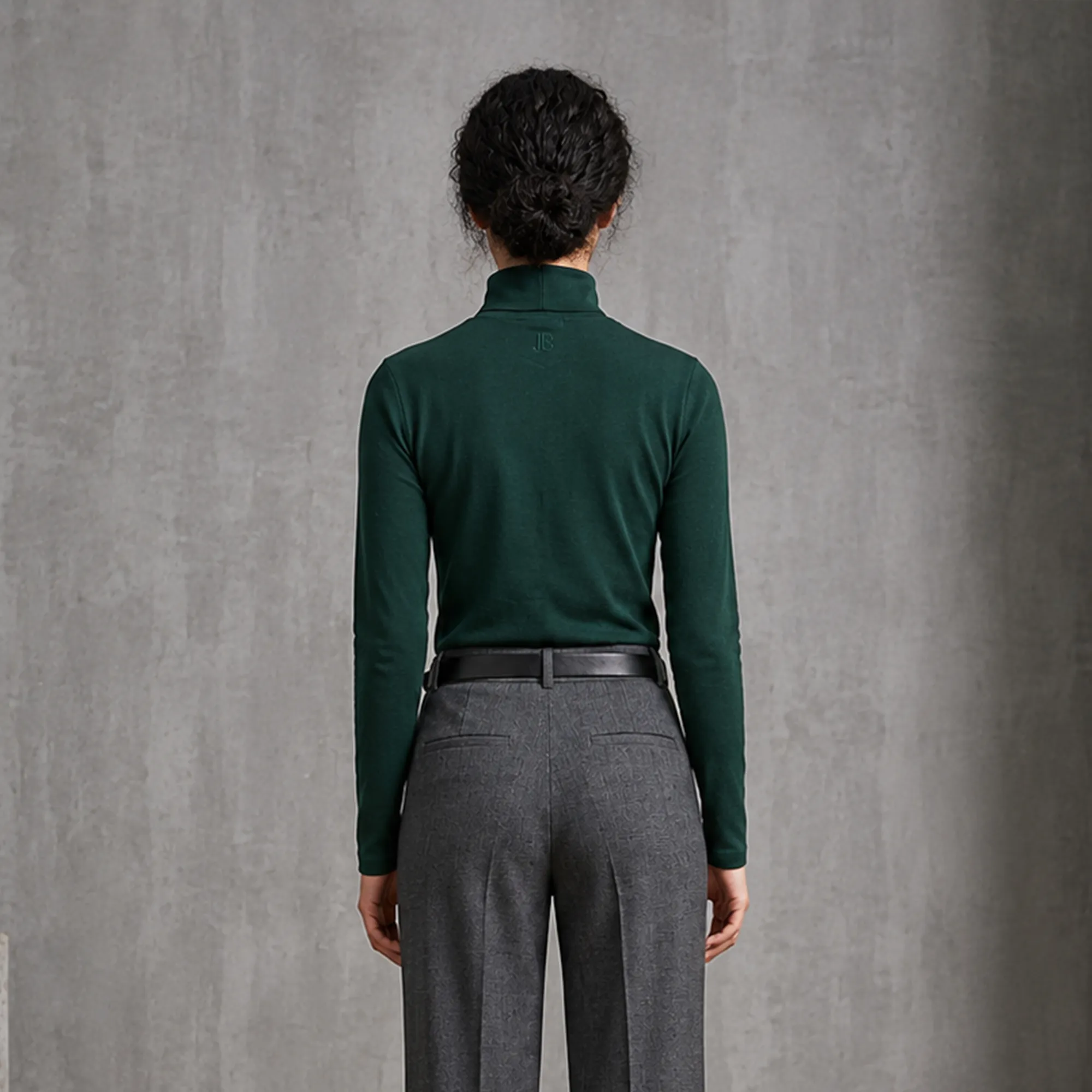 dark-green-high-neck-full-sleeve-top-for-women-slim-fit-turtle-neck-casual-basic-t-shirt