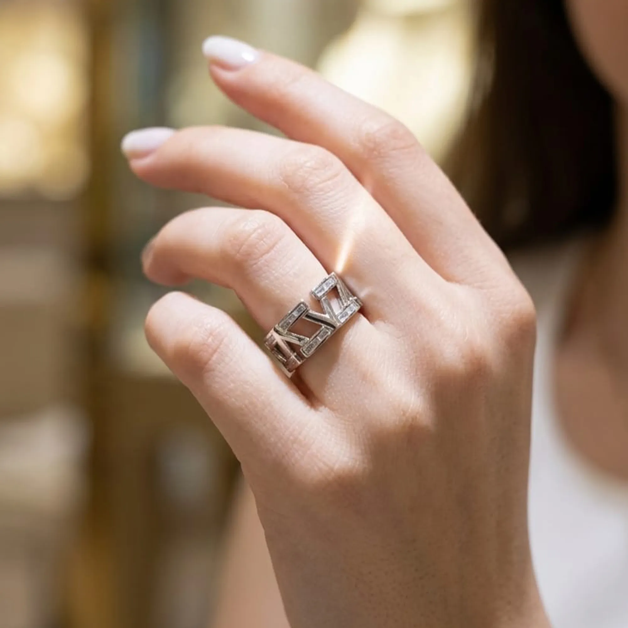 silver-geometric-zircon-statement-ring-for-women-adjustable-fashion-jewelry-modern-design