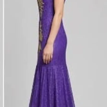 Women's Embroidered Lace Mermaid Gown - Image 3