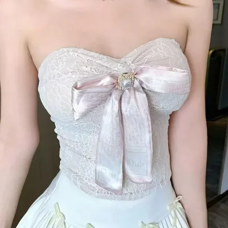 Elegant Floral Lace Bandeau Top with Satin Bow Detai - Image 4