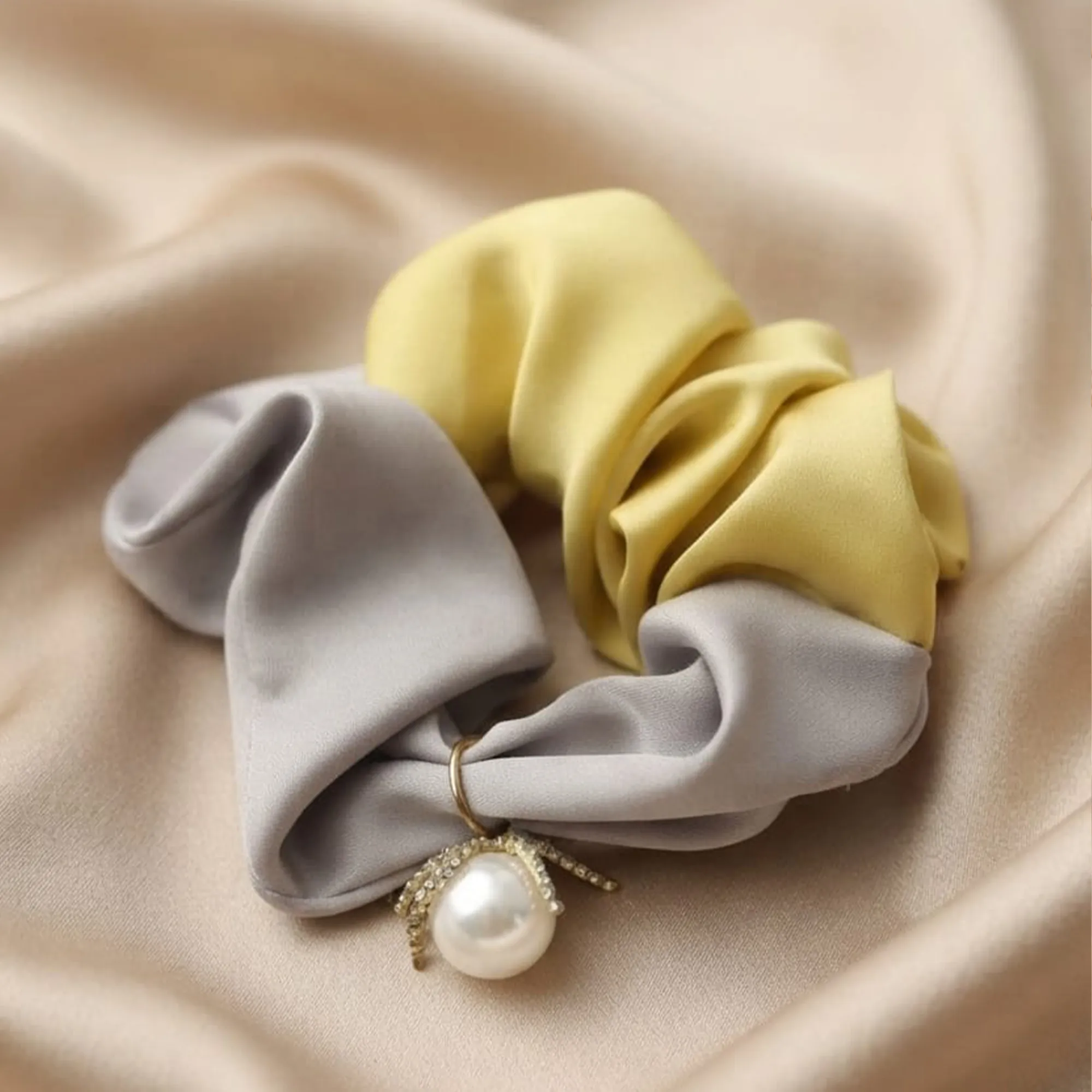 Pastel-yellow-and-white-scrunchie-set-with-pearl-charm-hair-accessories