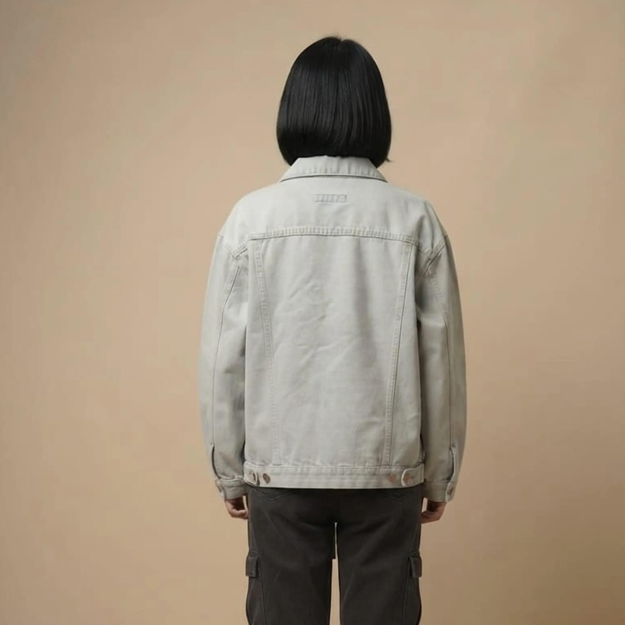 Oversized-button-front-denim-jacket-for-women-with-flap-chest-pockets