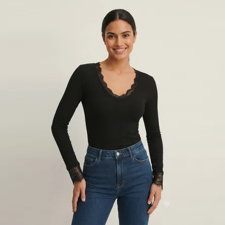Black-ribbed-lace-V-neck-full-sleeve-fitted-top-for-women
