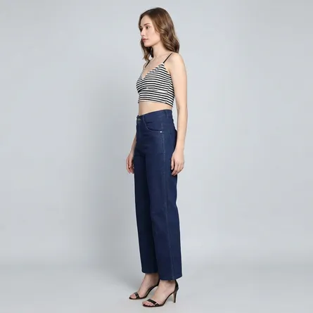 Dark-blue-wide-leg-jeans-for-women