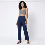 Dark-blue-wide-leg-jeans-for-women