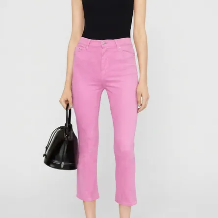 Pink-high-waist-cropped-pants-for-women