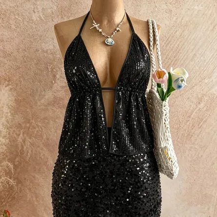 Glitz & Glamour Sequined Halter Set - Image 4