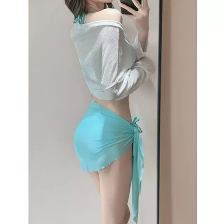 4-Piece Chic Beach & Swimwear Set - Image 4