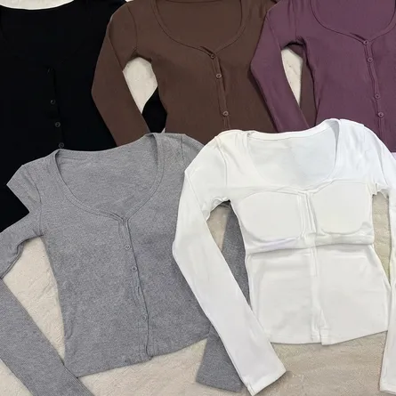 Ribbed V Neck Top for Women - Image 4