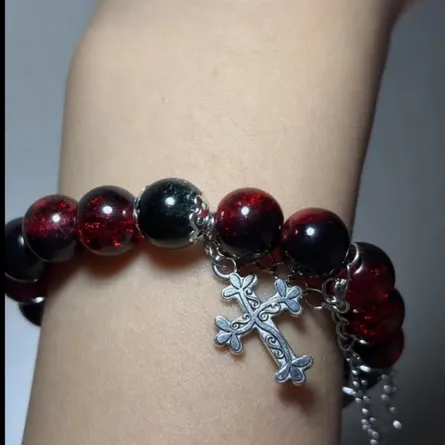 Product Description: Goth & Punk Style Beaded Charm Bracelet - Image 3