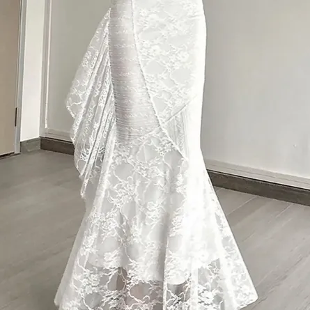Elegant White Lace Mermaid Skirt with Ruffle Detail - Image 4