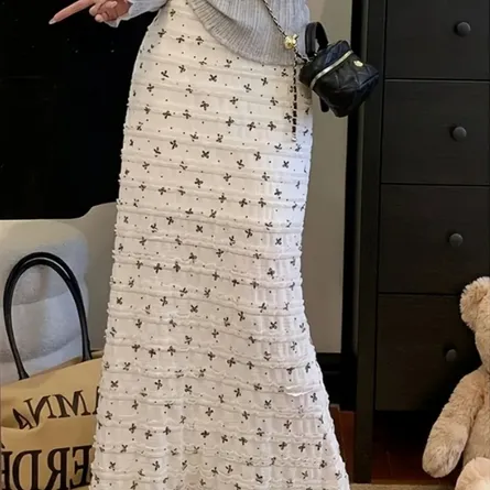 Black & White Floral Smocked Maxi Skirt - Image 4