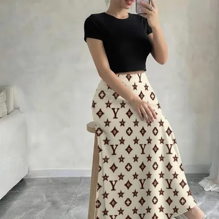 Chic Monogram Print High-Waisted Maxi Skirt - Image 5