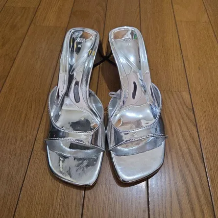 ZARA Women's Metallic Mirror-Finish Square-Toe High-Heel Mules - Image 5