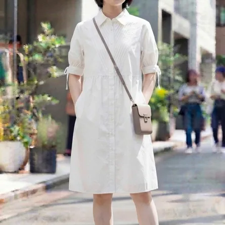 Chic Pleated Button-Down Midi Dress