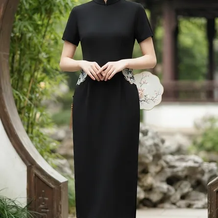 Elegant Black Silk Cheongsam with Floral Embroidery Details