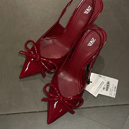 ZARA Pointed Toe Patent Slingback Heels with Bow Detail - Red - Image 4