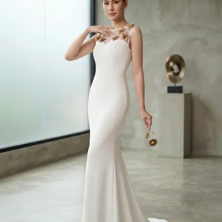 Elegance Illusion Floral Mesh Maxi Dress - Image 3