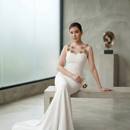 Elegance Illusion Floral Mesh Maxi Dress - Image 4
