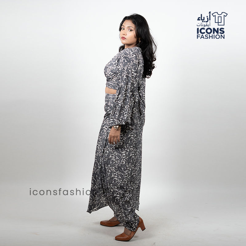 Women-grey-paisley-printed-crop-top-and-wide-leg-pants-co-ord-set-with-flared-sleeves