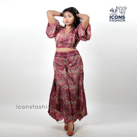 Women-rose-pink-paisley-printed-crop-top-and-flowy-wide-leg-pants-co-ord-set-with-full-sleeves