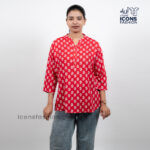Red-printed-tunic-top-with-mandarin-collar-and-three-quarter-sleeves