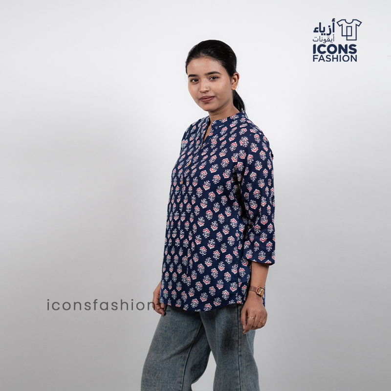 Women-navy-blue-floral-printed-tunic-top-with-band-collar-and-three-quarter-sleeves