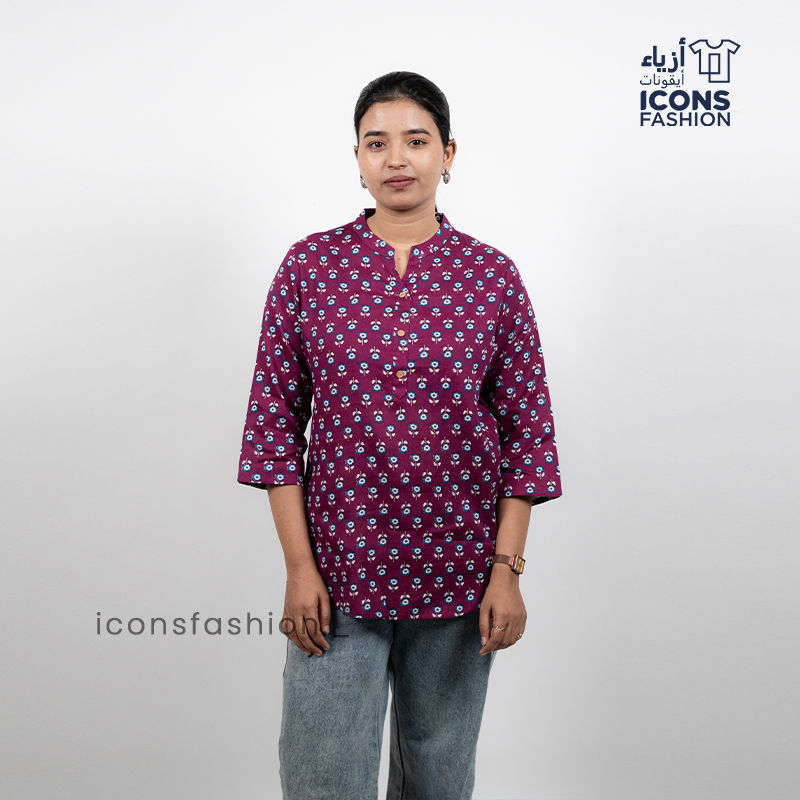 Women-maroon-floral-printed-tunic-top-with-band-collar-and-three-quarter-sleeves