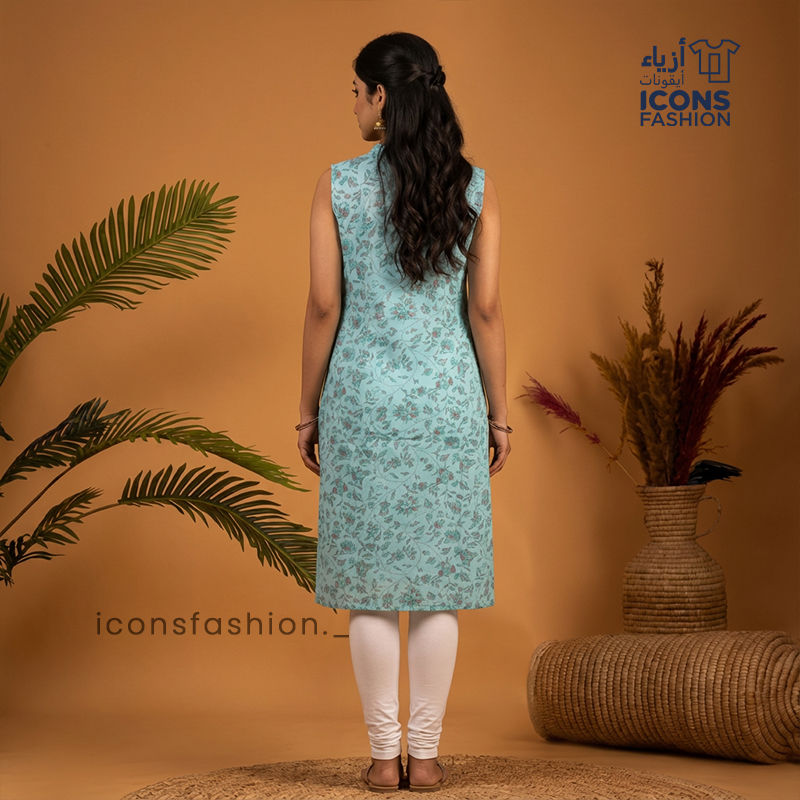Women-light-blue-floral-printed-sleeveless-straight-kurta-with-mandarin-collar-and-knee-length-design