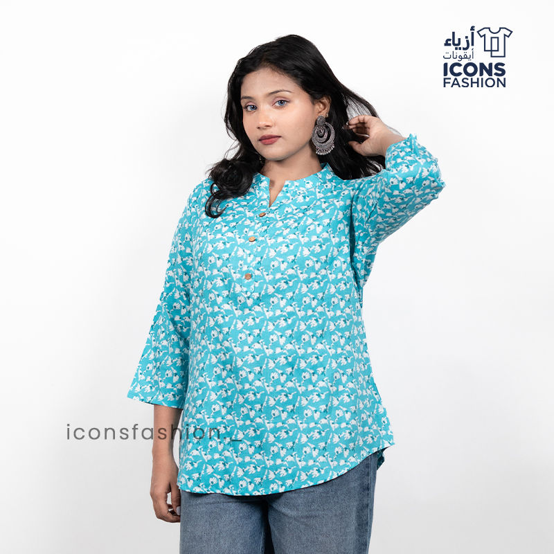 Blue-printed-tunic-top-with-three-quarter-sleeves-and-notched-neckline