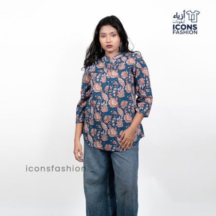 Blue-printed-tunic-top-with-three-quarter-sleeves-and-notched-neckline