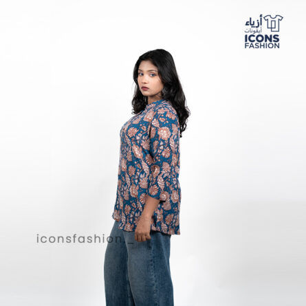 Blue-printed-tunic-top-with-three-quarter-sleeves-and-notched-neckline