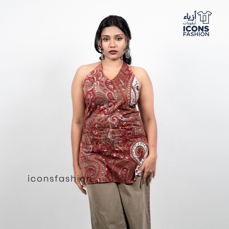 Woman-maroon-paisley-printed-sleeveless-halter-neck-kurta-with-open-back-and-tie-up-detail