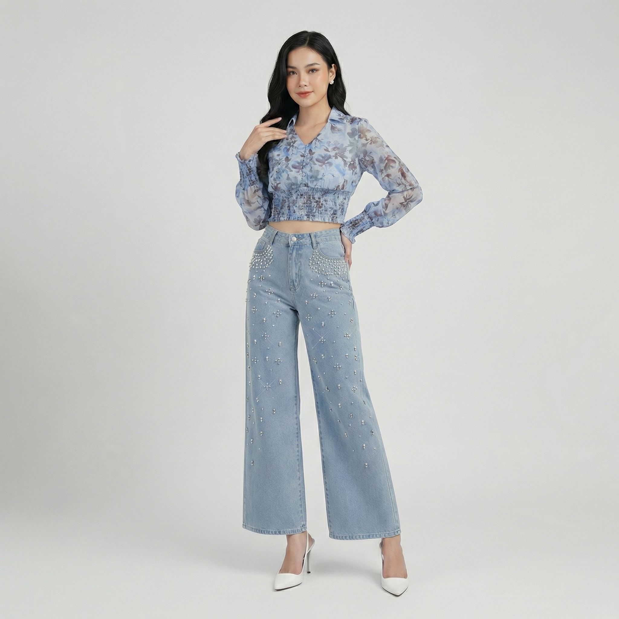 Blue-floral-print-long-sleeve-smocked-waist-crop-top-for-women