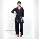 Women's-black-co-Ord-set-with-V-neck-kurta-and-straight-pants