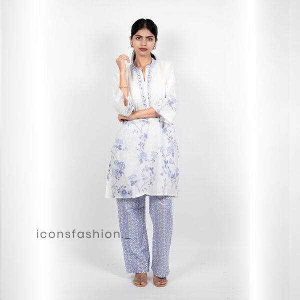 Women’s-white-and-lavender-floral-printed-kurta-set-V-slit-neckline-and-straight-fit-pants