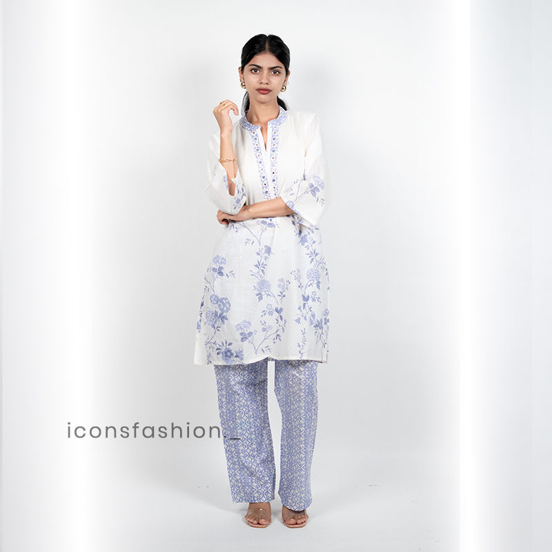 Women’s-white-and-lavender-floral-printed-kurta-set-V-slit-neckline-and-straight-fit-pants