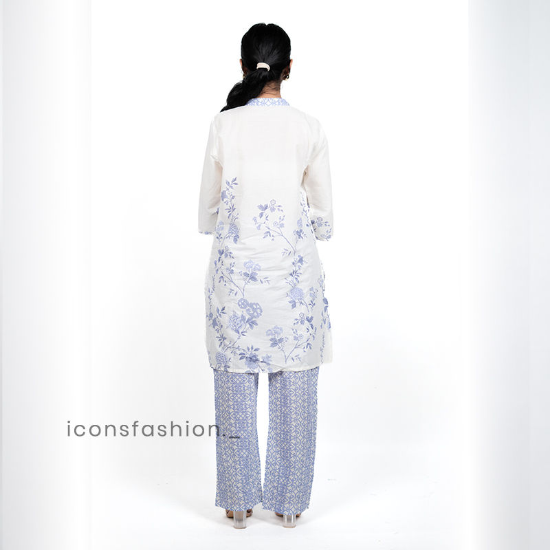 Women’s-white-and-lavender-floral-printed-kurta-set-V-slit-neckline-and-straight-fit-pants