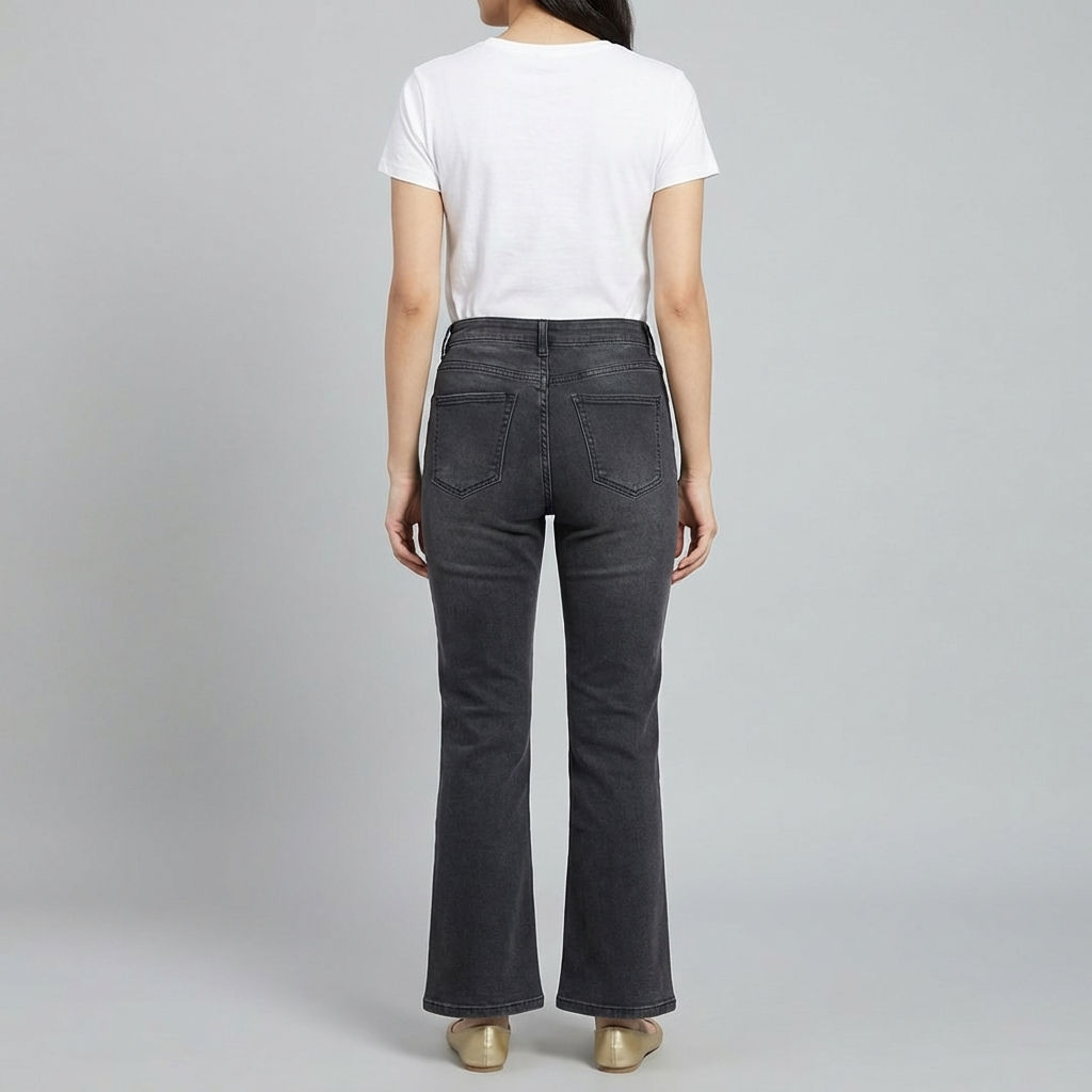 Women’s-washed-black-high-waist-straight-leg-denim-jeans-with-relaxed-fit-and-full-length-design