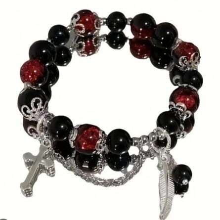 Product Description: Goth & Punk Style Beaded Charm Bracelet - Image 6