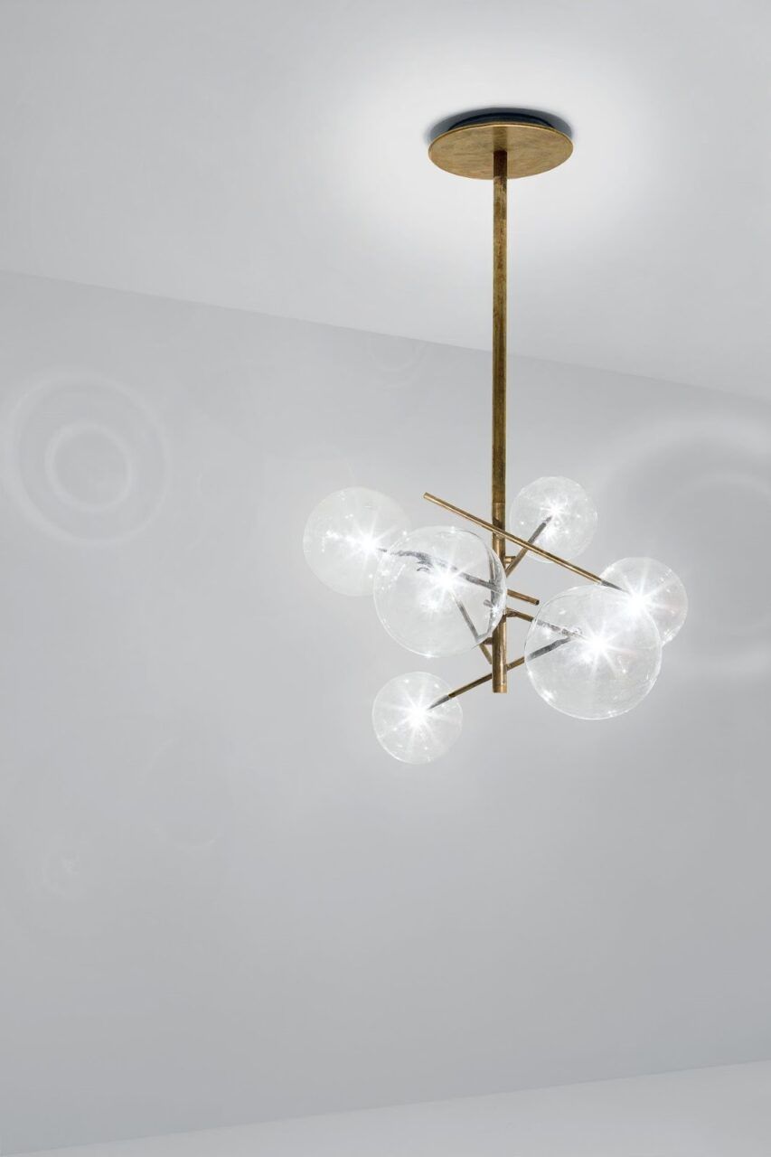 Bolle is a ceiling lamp produced by Gallotti and Radice designed by Massimo Castagna and offered by Peverelli